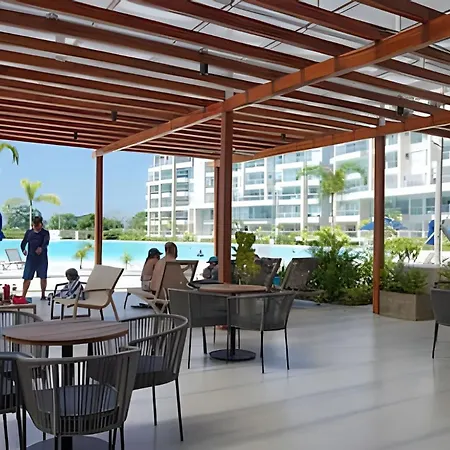 Baia Kristal Paradise Cartagena