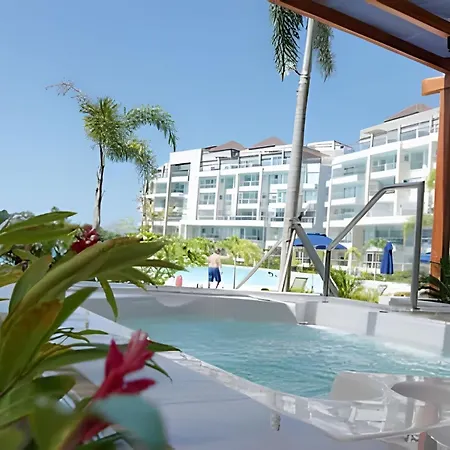 Baia Kristal Paradise Cartagena
