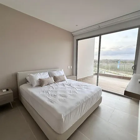 Baia Kristal Paradise Cartagena